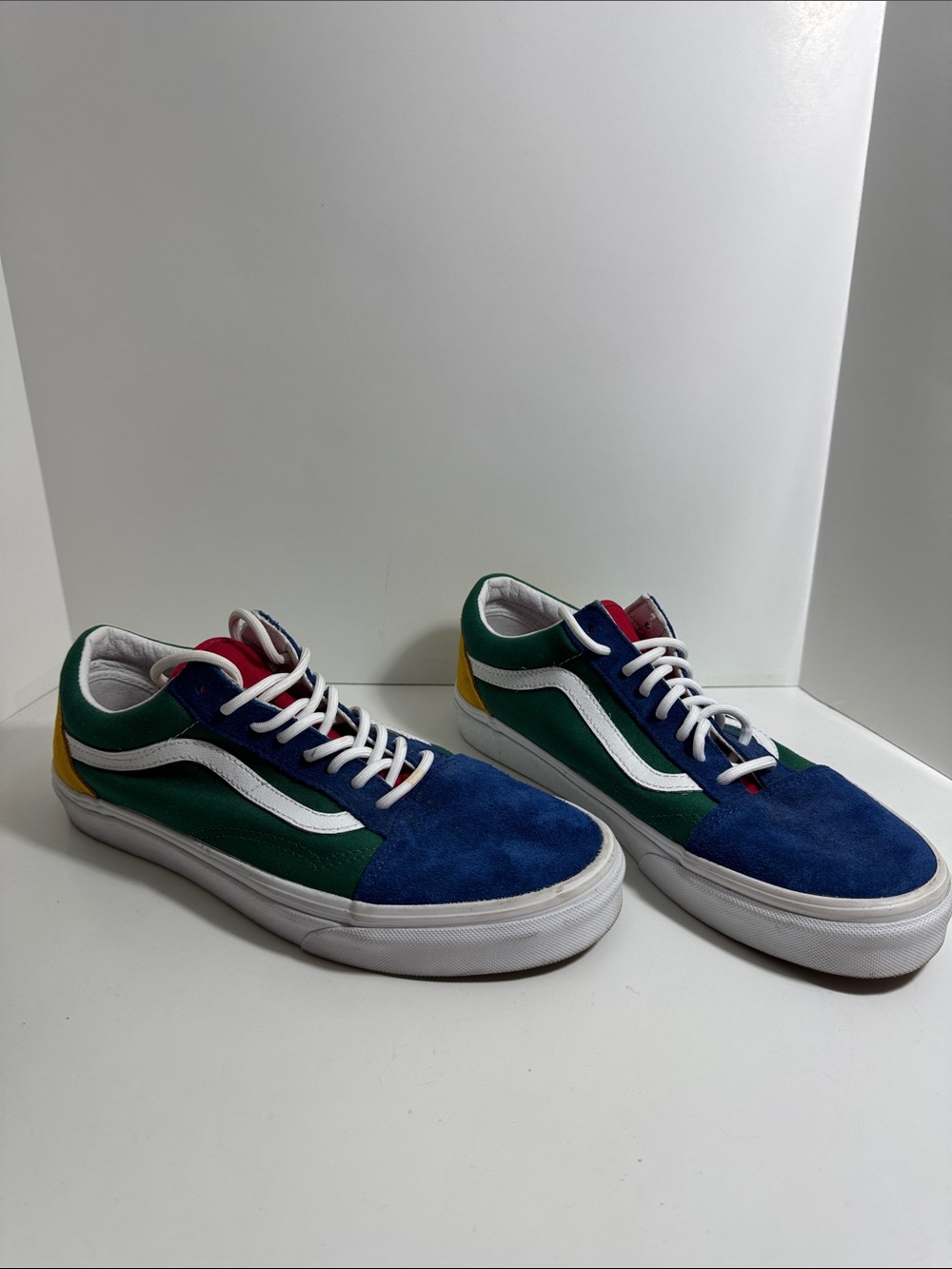 Vans Off The Wall Men's Low-Top Suede & Canvas Sneakers in Blue/Green Size 9